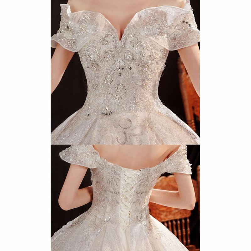 ❤️ヒスクローネ☆サエラ☆お花モチーフとチュールレースフリル☆豪華
