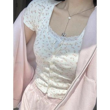 Brandy Girl新款粉色碎花開衫圓領T恤bm短袖修身單排扣純欲上衣女