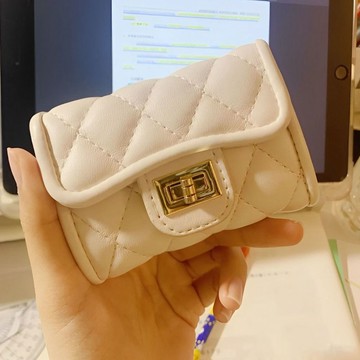 🔥在臺好物🔥小香風菱格奶糯卡包歐美軟皮駕駛證零錢包女短款多卡位卡夾