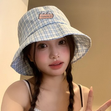 可愛小狗刺繡藍色格子漁夫帽女2025年春新款水桶帽子顯臉小盆帽潮