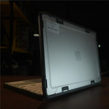 肥熊 適用蘋果筆記本Apple Macbook Neo/Air 15.3寸  15寸保護套戰術防摔電腦透明殼保護殼15英寸2024/2025款