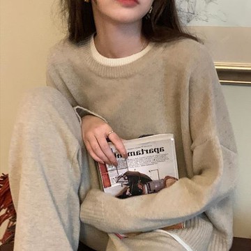 燕麥色假兩件套頭毛衣女厚秋冬寬松慵懶復古溫柔內搭打底針織上衣