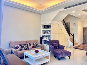 稀有釋出✨專任水湳經貿｜敦化知音臨路前院停車別墅｜台中市北屯區新興路