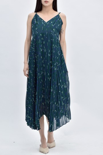 (S) uniqlo質感細肩帶百摺綠色洋裝