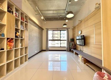 獨家上河園挑高採光三房車住商以恩EN｜新北市五股區新城八路