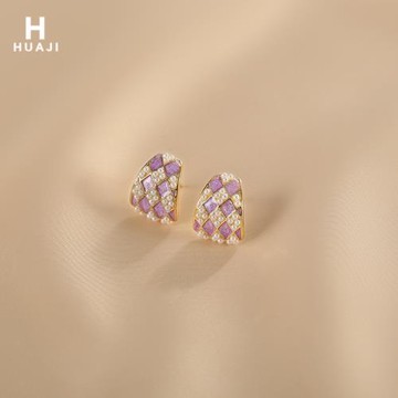 花跡紫色棋盤格耳環女法式氣質高級感大氣耳飾今年新款獨特的耳釘