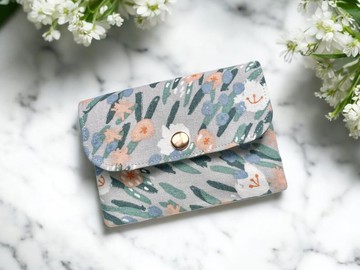 手作三層零錢包。粉彩小花。粉藍