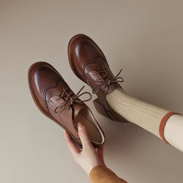 英倫風小皮鞋女春秋新款布洛克深口單鞋女粗跟真皮樂福鞋大碼女鞋