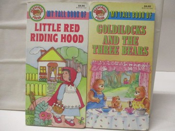 【書寶二手書T7／少年童書_QNJ】Little Red Riding Hood_Goldilocks and the Three Bears_2本合售