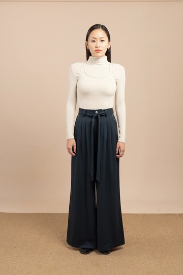 闊腳褲  Wide- leg  trouser