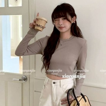 平價衣著 木耳邊短版T 木耳邊上衣 短版上衣 長袖上衣 彈性修身 顯瘦百搭 打底衫 T恤 素T 棉T 圓領上衣 女上衣