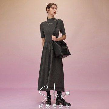 STAR 法式小高領針織洋裝