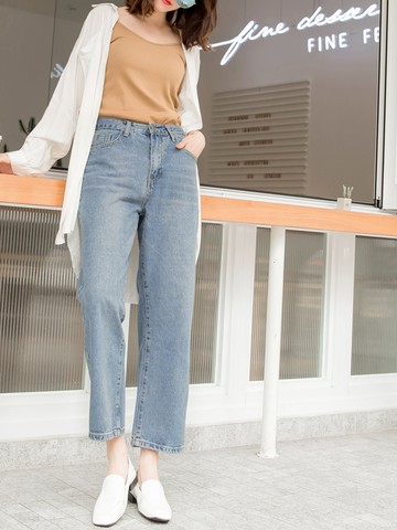 高含棉牛仔自然刷色九分直筒褲