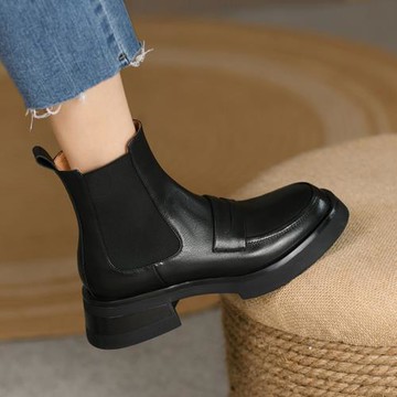 2025秋冬新款軟皮厚底切爾西短靴女圓頭百搭套筒軟底英倫風馬丁靴