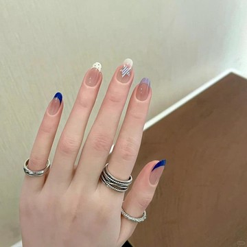 ➕摩登超好賣💅純手工穿戴甲夏日小衆百搭韓系顯白日常簡約ins風法式星星美甲貼短款美甲0605