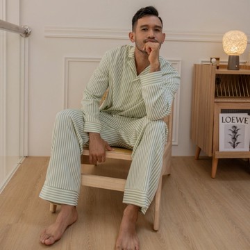 親膚柔軟感條紋長袖套裝-若葉綠條紋男 獨家送電繡服務