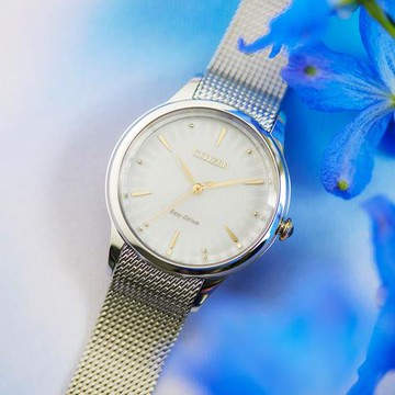CITIZEN 星辰  L廣告款自信之美光動能女錶(EM0814-83A)