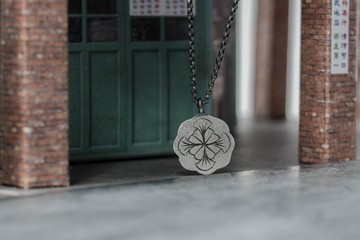 花苞的伸展 項鍊