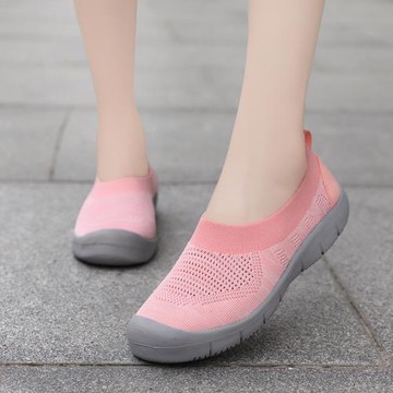 一腳蹬春夏大碼休閑老北京網面鞋