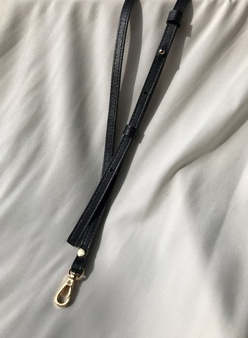 皮革頸掛繩 手機頸掛繩 Leather Lanyard Black Gold