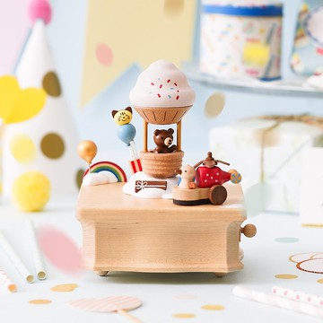 【熱氣球派對】小巧繞圈音樂盒 熊 原木 禮物 | Wooderful life