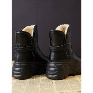 厚底雪地靴女冬季新款2025百搭黑色真皮短靴女松糕底加絨保暖棉鞋