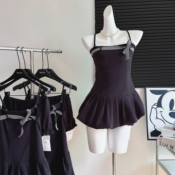 ♡ 𝑪𝒉𝒊𝒄 𝒖 ♡ 韓系辣妹係帶蝴蝶結性感吊帶連衣裙女裝春季學院風收腰花苞裙