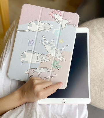 【懶惰的小貓】IPAD保護殼 附筆糟位