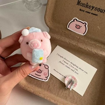 🍀臺灣出貨🍀超可愛睡覺小豬角落生物園子毛絨玩偶粉色萌系擺件送朋友禮物