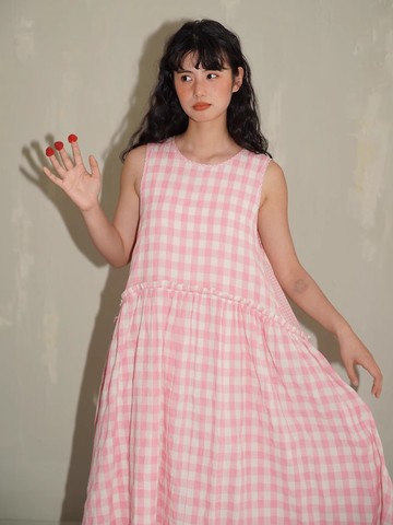 odd maker清新甜美格紋背心連衣裙圓領馬甲裙百搭顯瘦長裙