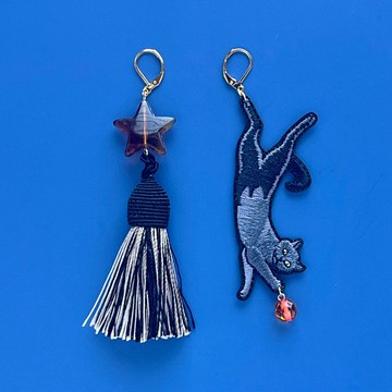 與星共舞貓咪・碳纖維耳飾