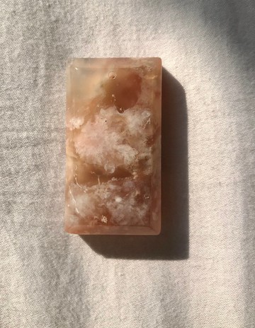 馬達加斯加 櫻花瑪瑙 牛血紅老料 成形花吊墮 吊咀 Flower agate