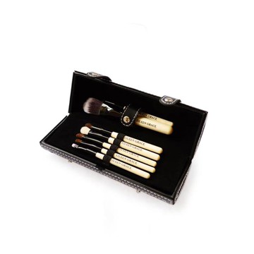 《官網直售》妍霓絲時尚皮革圓筒刷具9件組