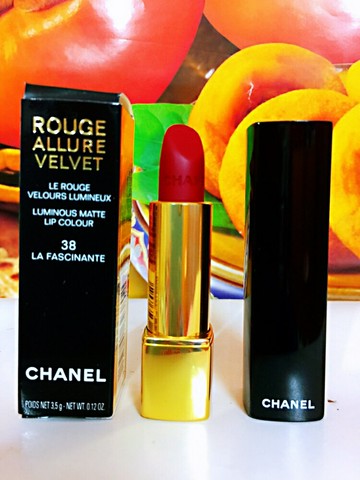 Chanel 香奈兒 香奈兒 超炫耀的絲絨唇膏 色號:38 愜意的 ~閃爍的珍貴紅色  百貨公司專櫃盒裝正貨