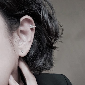 耀眼。單鑽925銀耳股夾  夾式耳環  耳夾