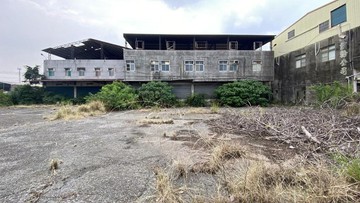 鳳屏一路上大面寬稀有千坪乙工廠房｜高雄市大寮區鳳屏一路