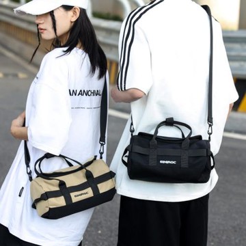 ins日系斜挎包男士運動工裝手提小挎包女休閑簡約時尚單肩小背包