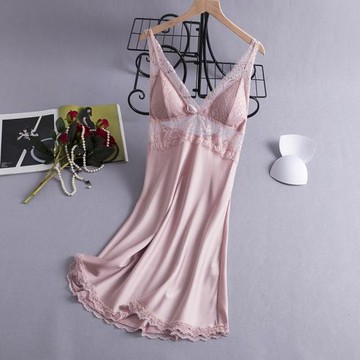 向娜性感深V夏季冰絲綢吊帶睡裙