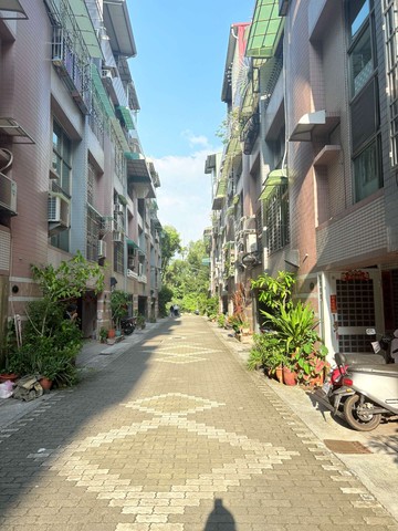 中崙優質美透天｜高雄市鳳山區中崙路