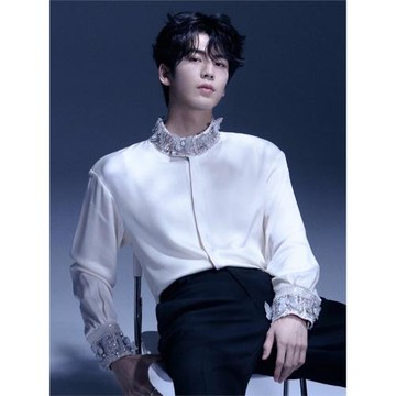 (免運)張凌赫同款白色氣質珍珠鑲鉆立領長袖上衣百搭綢緞襯衣寬松休閑潮