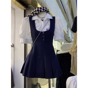 韓國東大門2026春夏新款學院風背帶連衣裙女洋氣白色襯衫兩件套裝