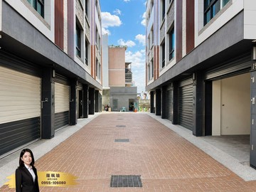 成功塗城雙商圈仁美至善全新雙車別墅有子母車｜台中市大里區至善路
