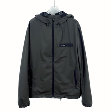 (L) fendi綠色連帽外套