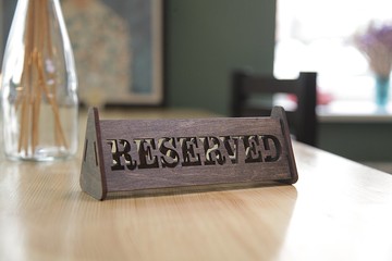 Reserved Table Sign, Wooden Rustic Board, 餐廳裝飾, Wood Reserved Sign