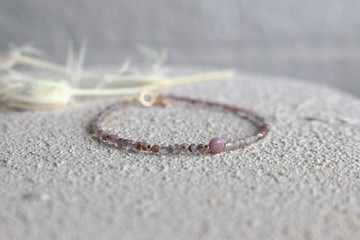 手鍊 二月誕生石 紫水晶 紅寶石 紫幽靈 - 安心 -