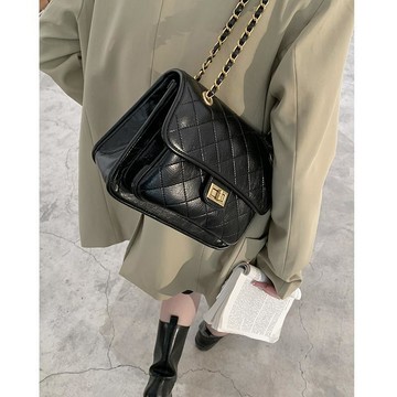 限時特賣中🎈小香風菱格鏈條包包女2022新款潮時尚流浪包大容百搭ins託特包大容量手提包 斜背包 斜挎包 肩帶包  01
