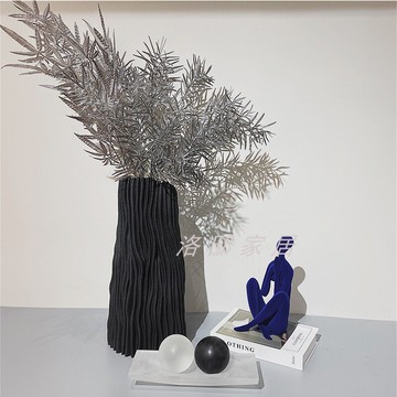 輕奢客廳角幾臥室床頭柜黑色樹脂花器組合家居別墅現代樣板間擺件