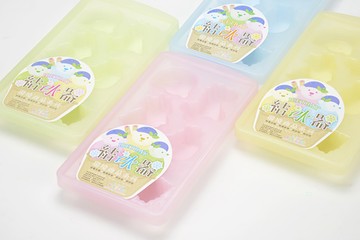 KEYTOSS 新色選卡通製冰器  1入 (22*12*3CM)