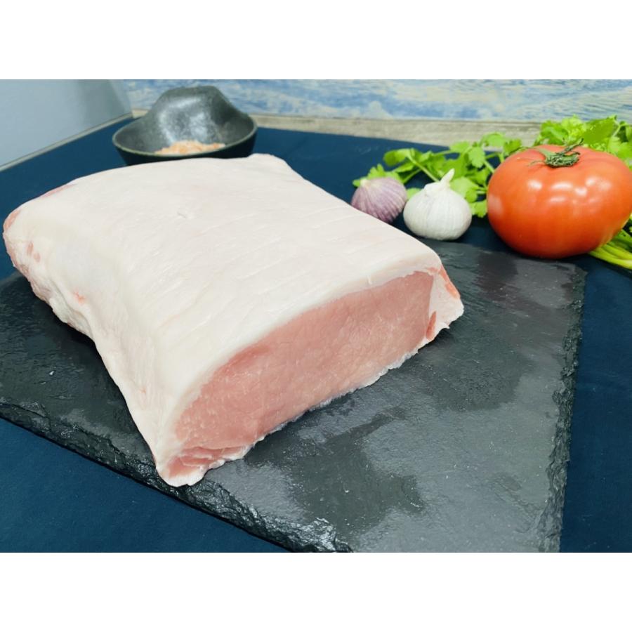 ミートガイ 豚ロース ブロック (1kg)新鮮な肉