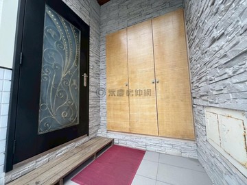 用心翻新，在日若山莊的美透天 ｜新北市淡水區水碓